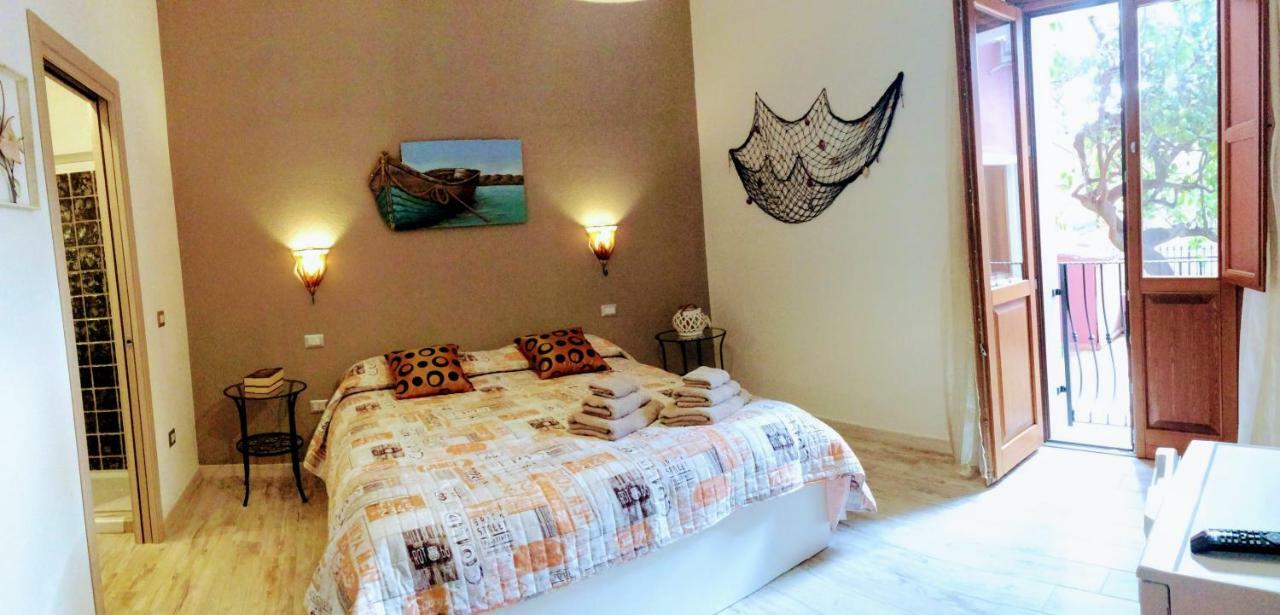 Bed and Breakfast La Perla Del Sud à Teulada Extérieur photo