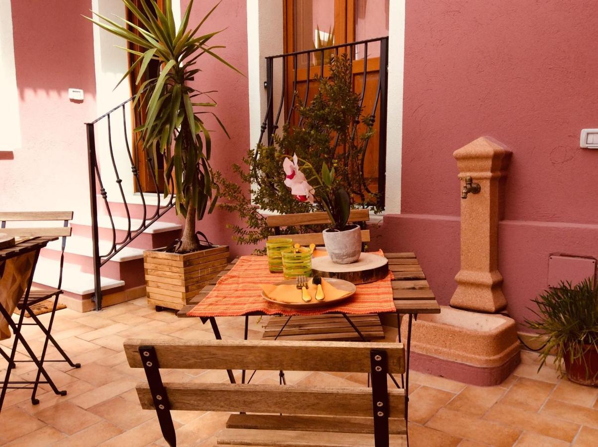 Bed and Breakfast La Perla Del Sud à Teulada Extérieur photo